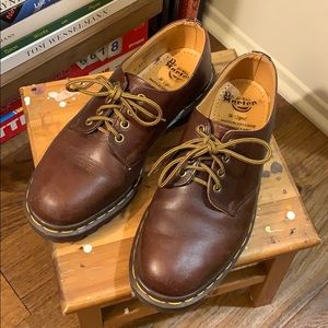 Vintage Dr. Martens 4-Hole Oxfords
